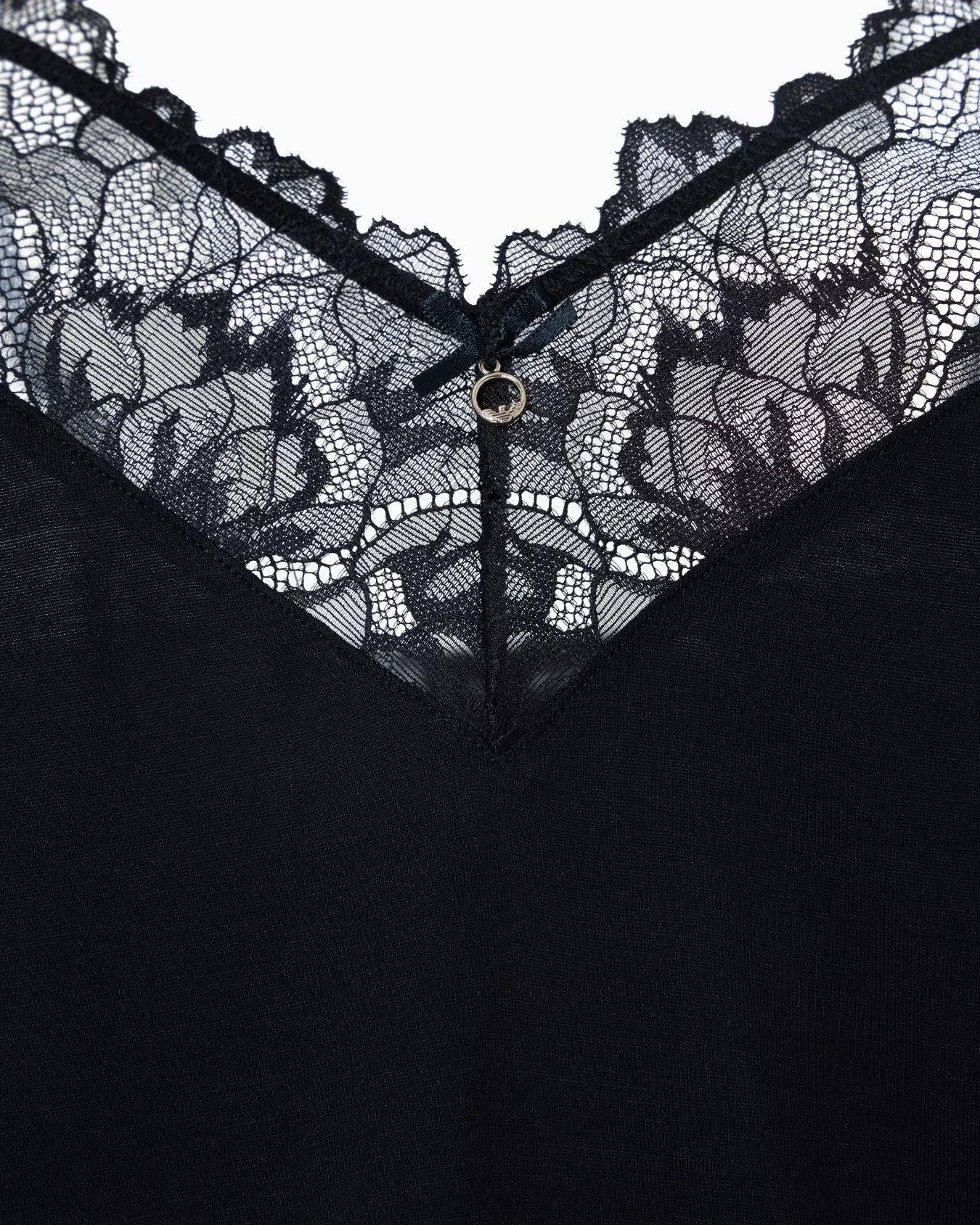 ASV Eternal Lace pyjama top and shorts with recycled-lace details 4 ASV Eternal Lace pyjama top and shorts with recycled-lace details