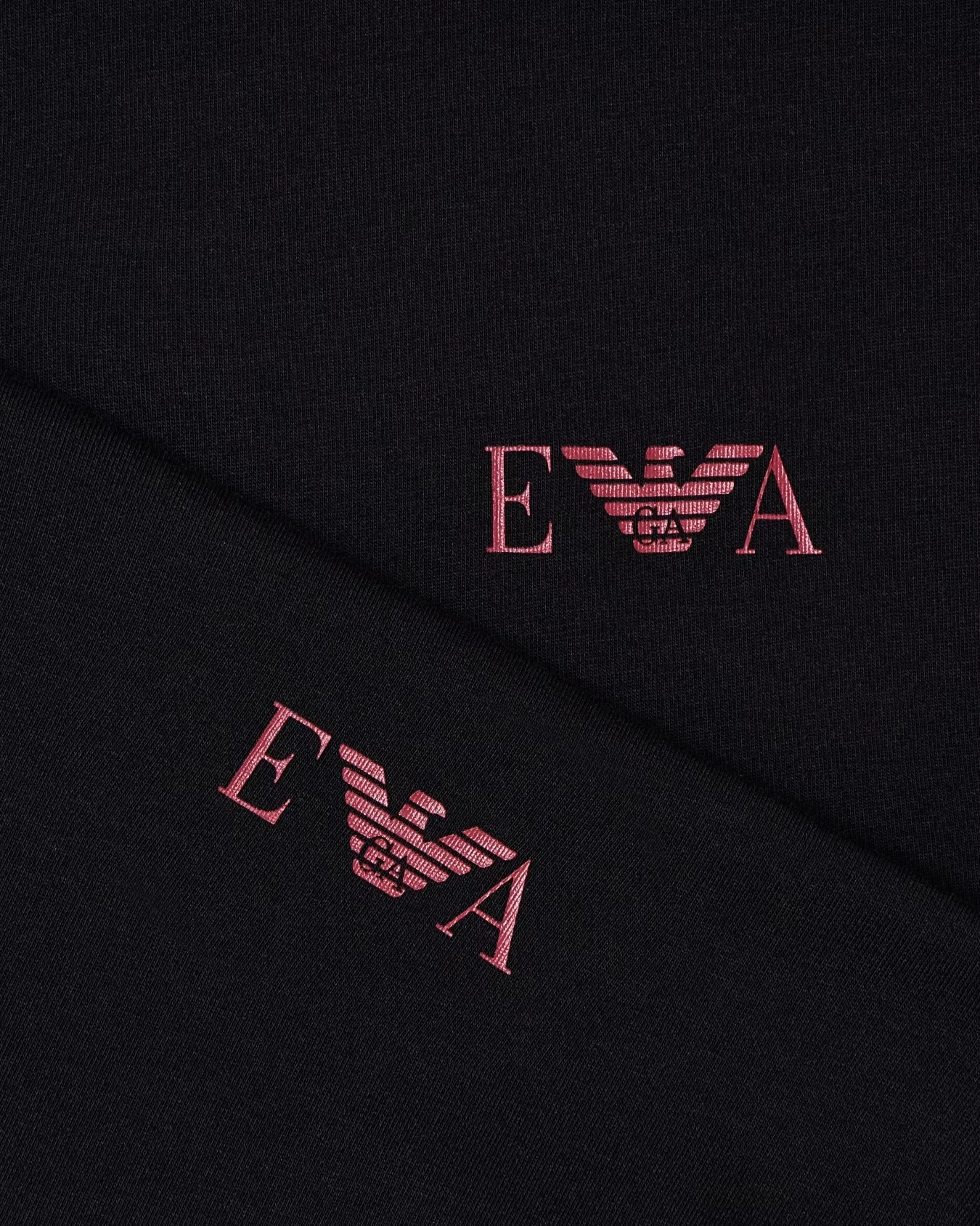 Two-pack of loungewear fitted T-shirts with a bold monogram logo 4 Two-pack of loungewear fitted T-shirts with a bold monogram logo
