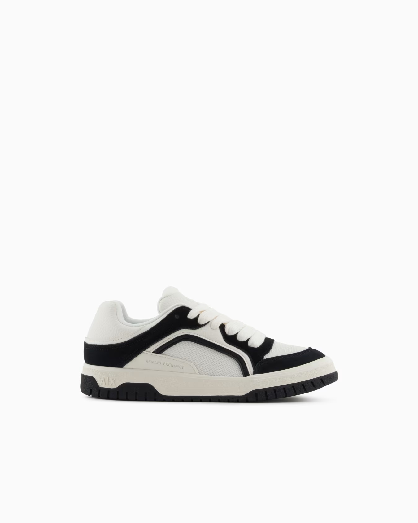 Oversized sneakers with contrasting inserts 1 Oversized sneakers with contrasting inserts