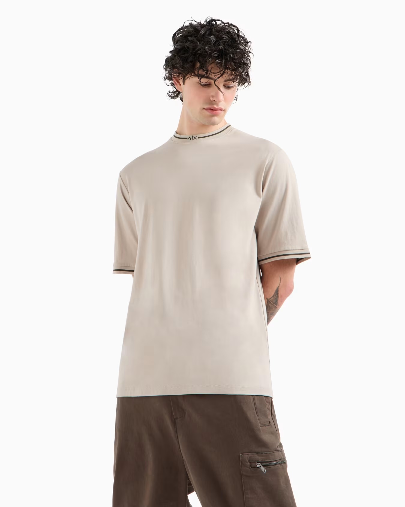 Relaxed fit T-shirt with contrast piping in ASV cotton 2 Relaxed fit T-shirt with contrast piping in ASV cotton