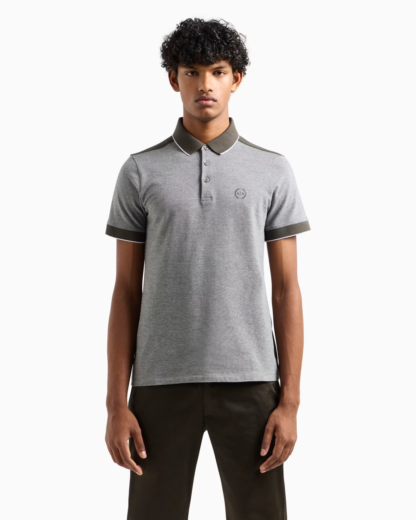Cotton polo with contrasting details 4 Cotton polo with contrasting details