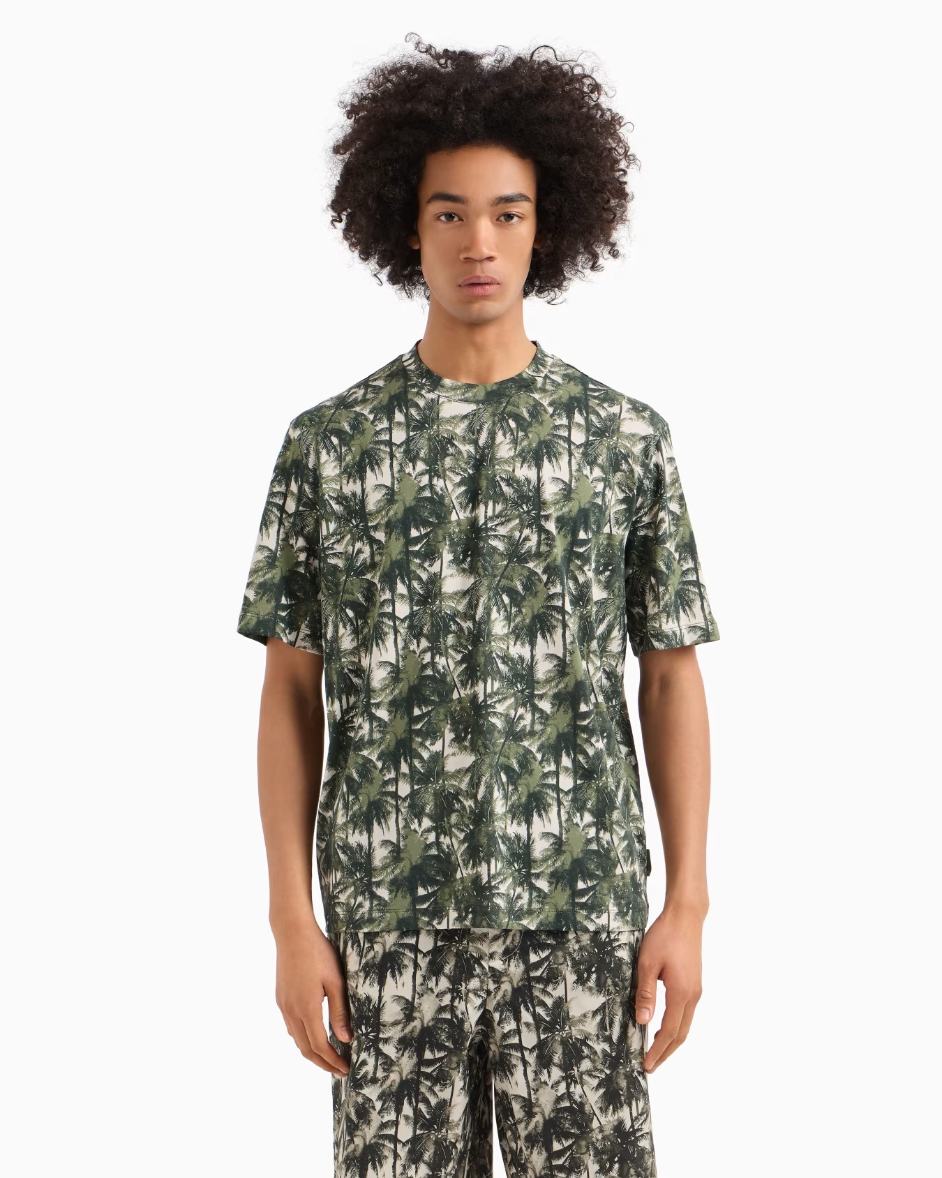 Regular fit palm tree patterned t-shirt 4 Regular fit palm tree patterned t-shirt