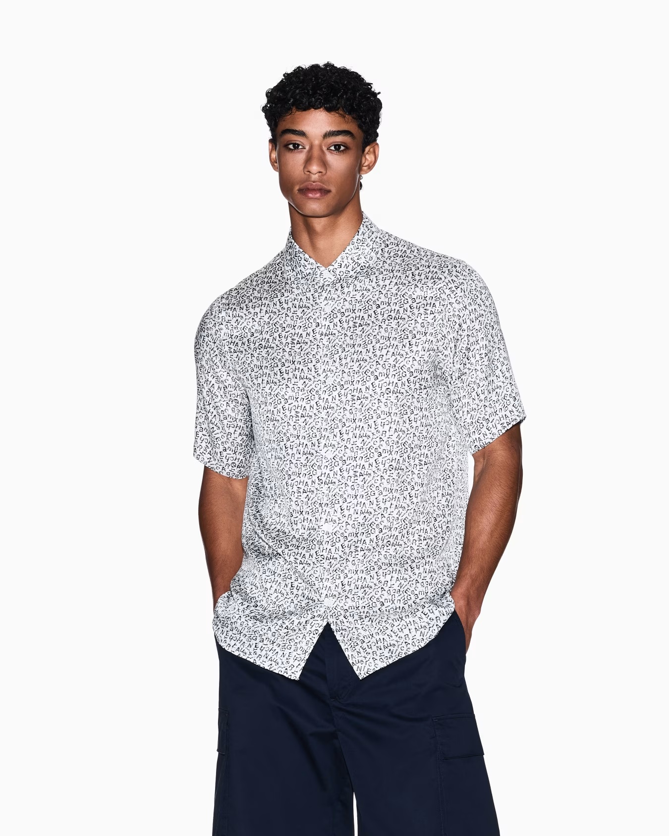 Patterned short-sleeved shirt 4 Patterned short-sleeved shirt