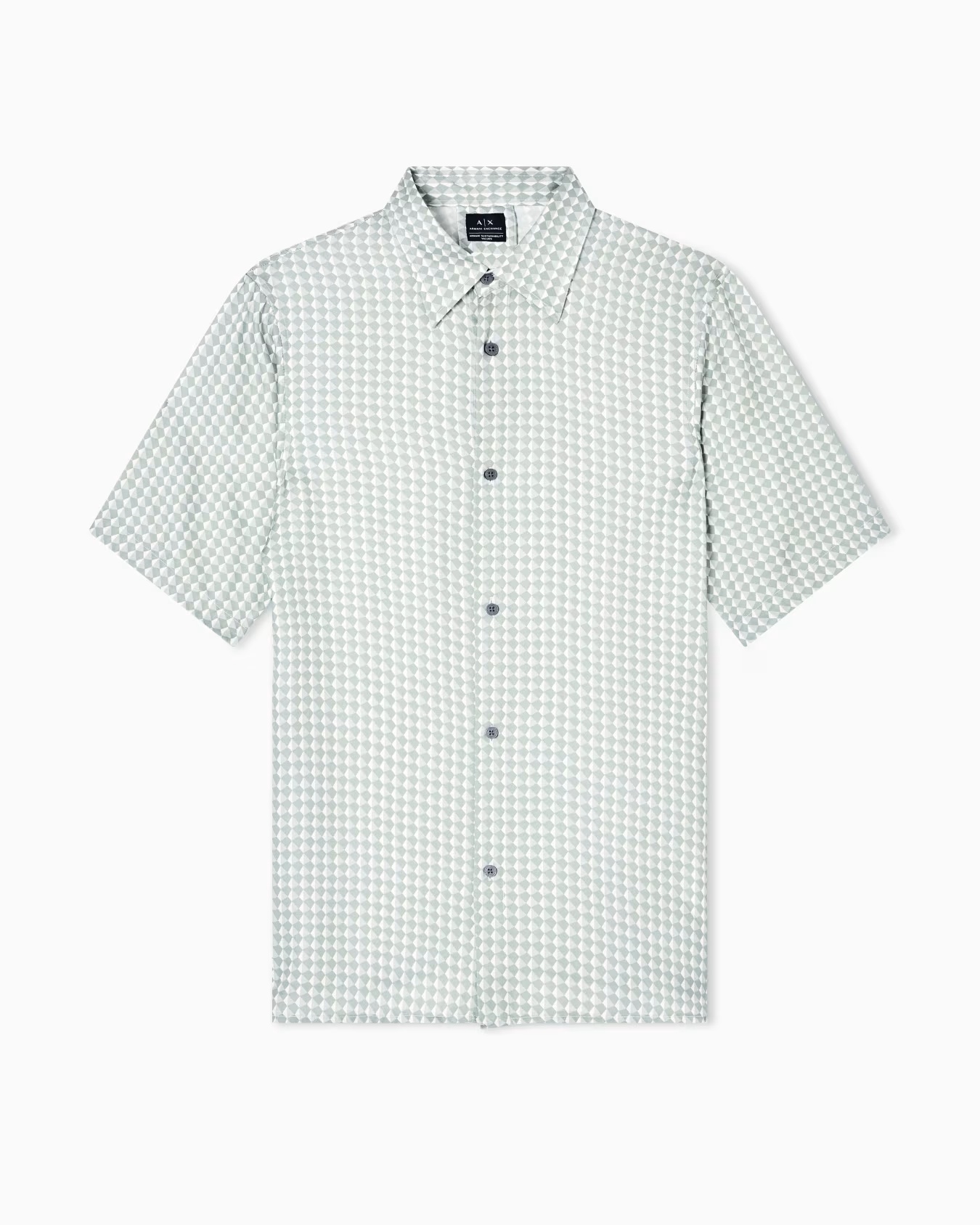 Patterned short-sleeved shirt