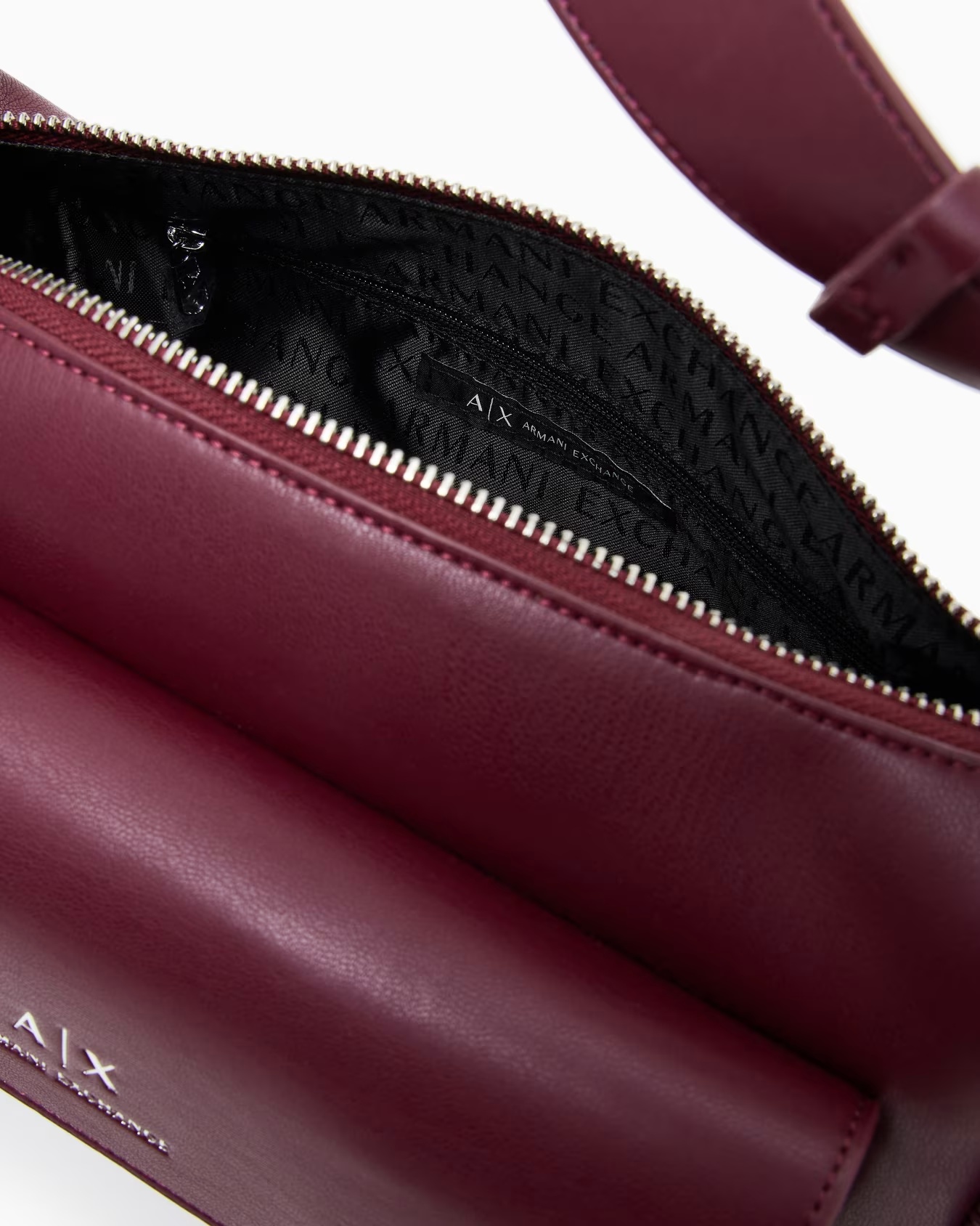 Large shoulder bag with side pockets 4 Large shoulder bag with side pockets