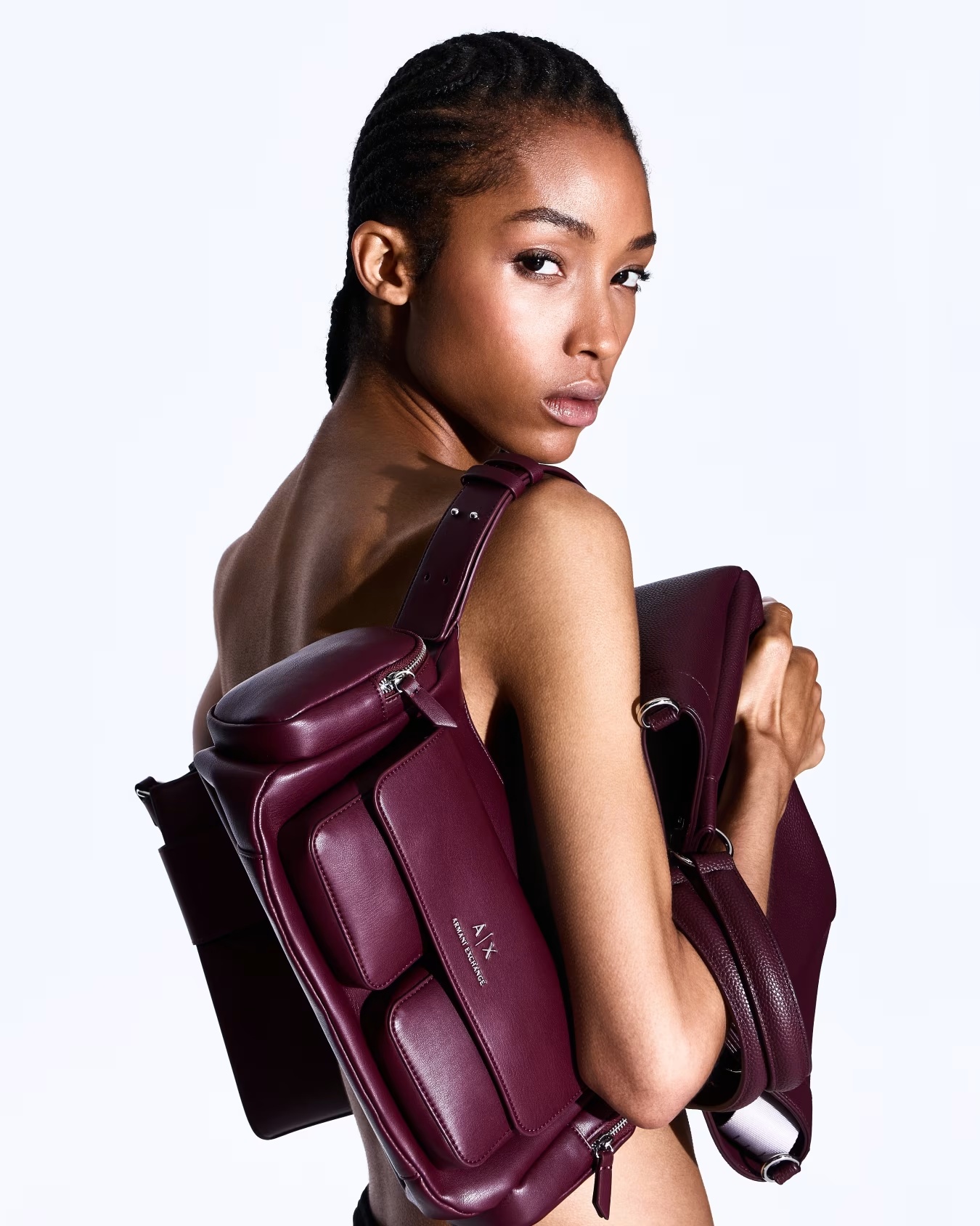Large shoulder bag with side pockets 8 Large shoulder bag with side pockets