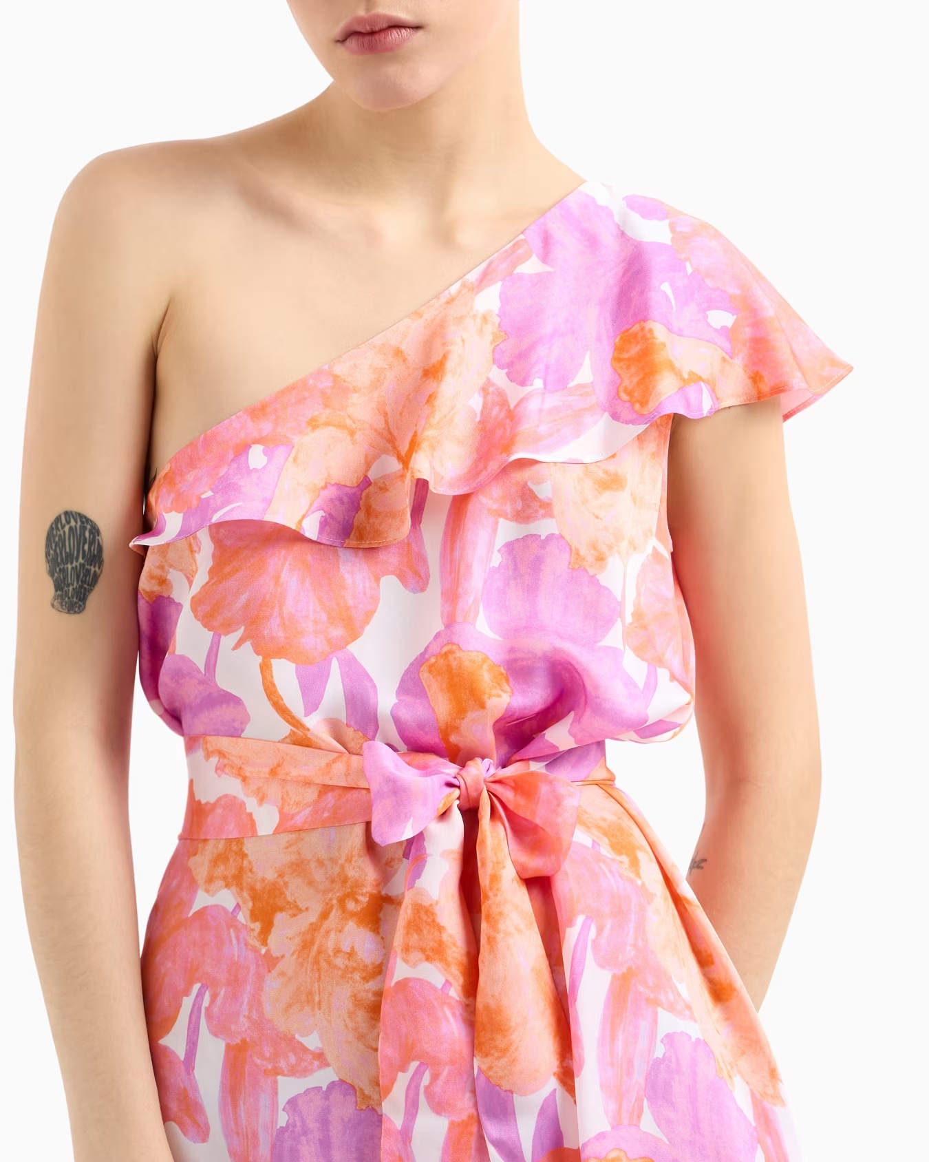 One-shoulder dress in floral fabric 4 One-shoulder dress in floral fabric