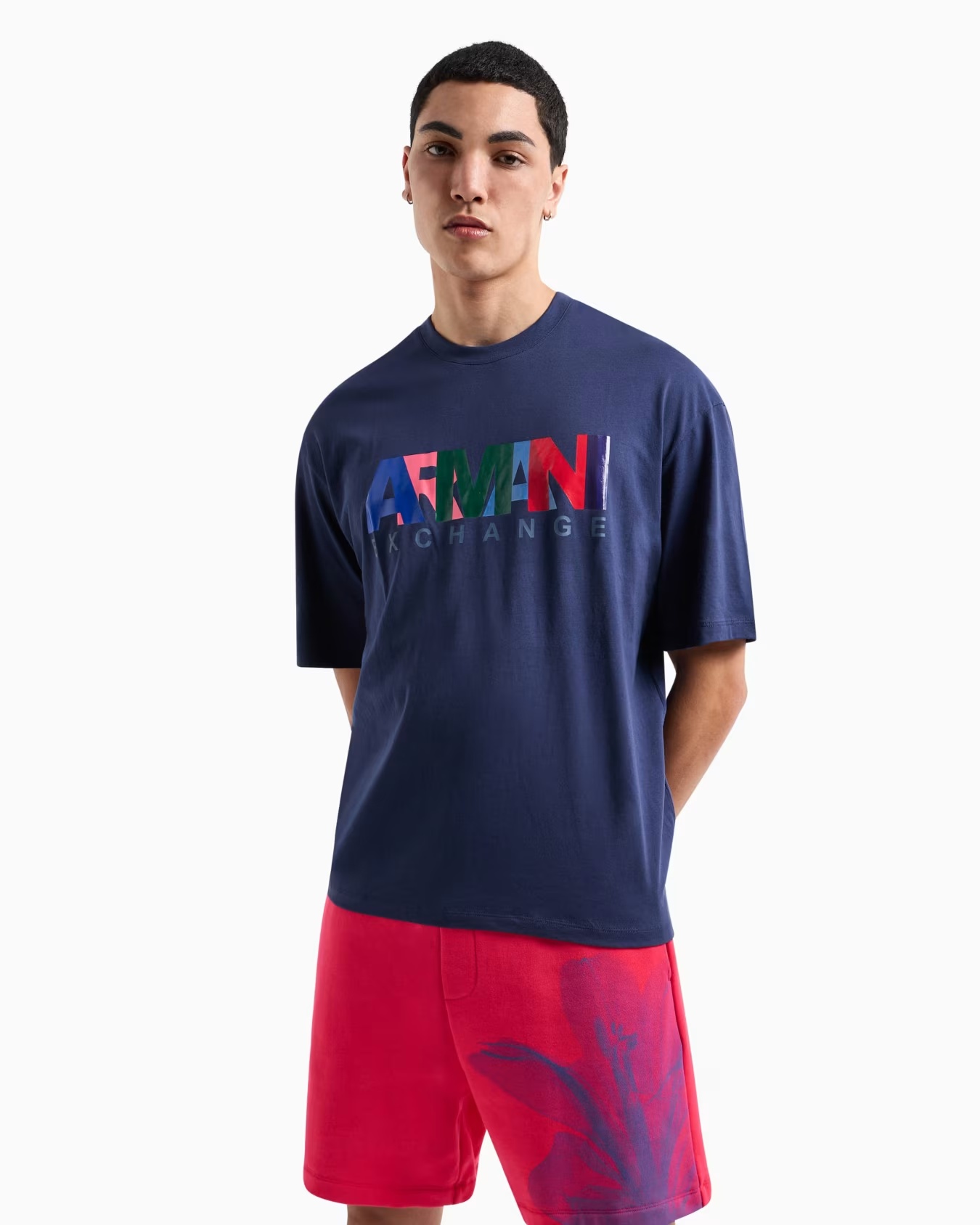 Relaxed fit T-shirt with round neck and logo 2 Relaxed fit T-shirt with round neck and logo