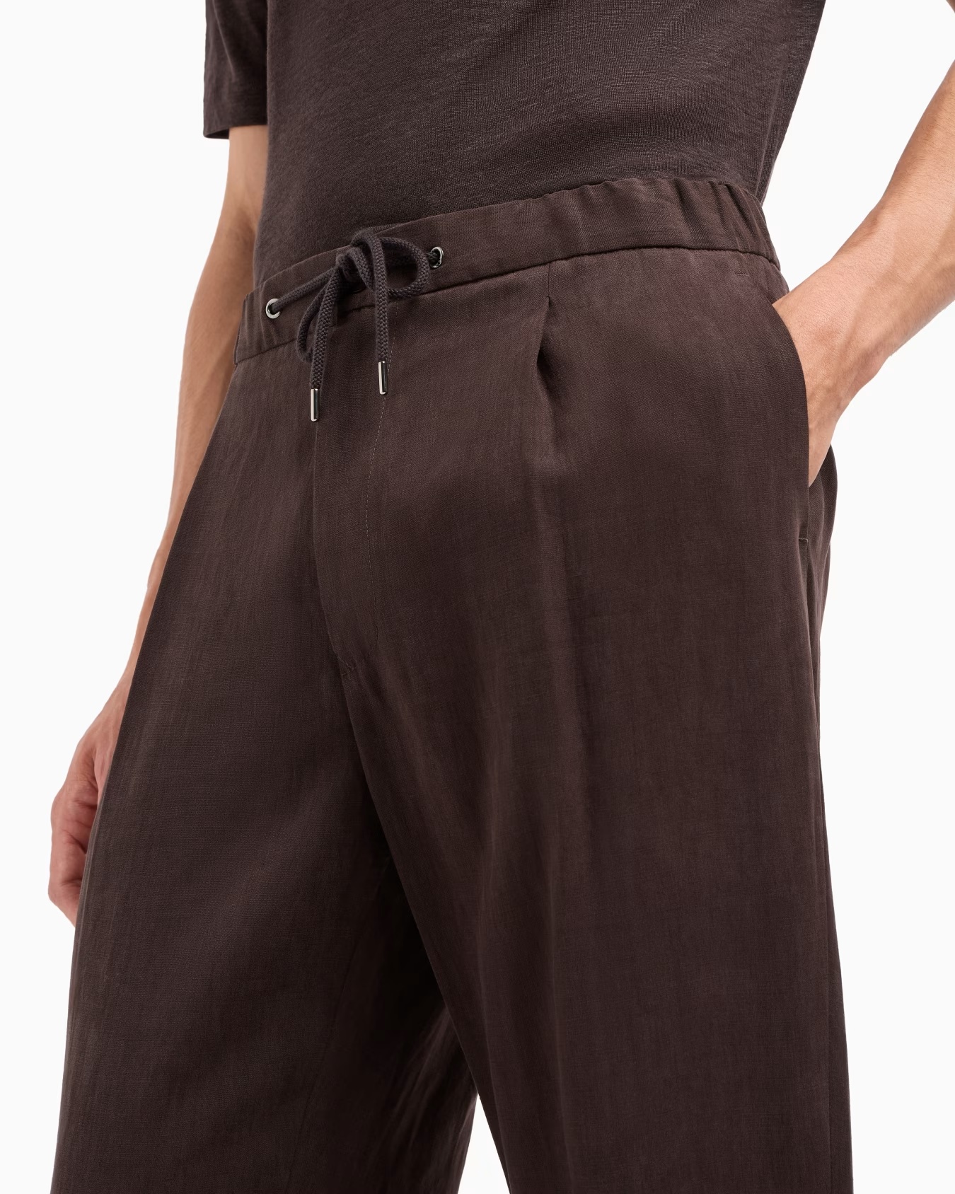 Single-dart, pure linen canvas trousers 5 Single-dart, pure linen canvas trousers