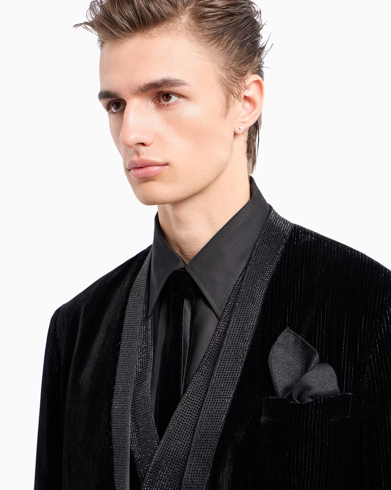 Giorgioâs single-breasted, tuxedo jacket in shiny pinstriped velvet 5 Giorgioâs single-breasted, tuxedo jacket in shiny pinstriped velvet