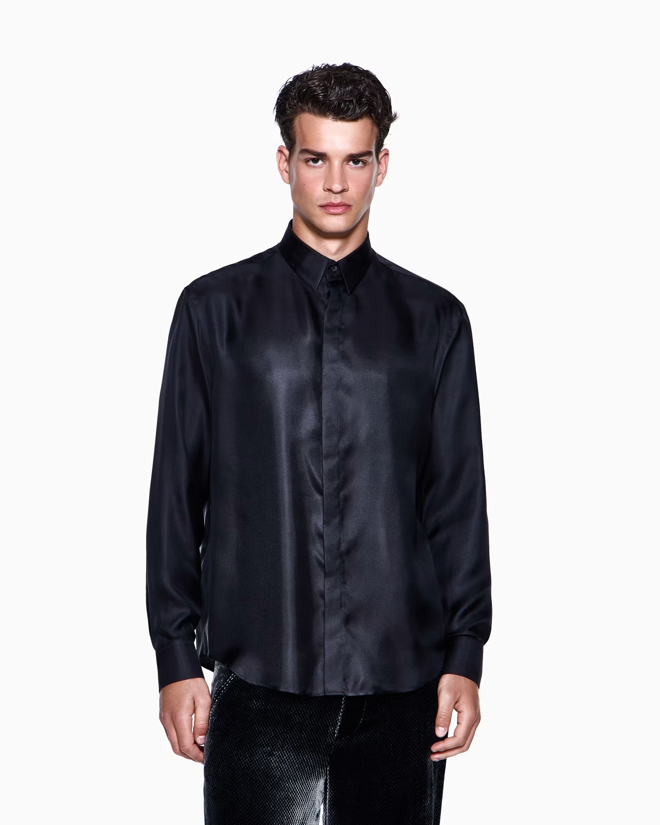 Regular-fit shirt in silk twill 4 Regular-fit shirt in silk twill