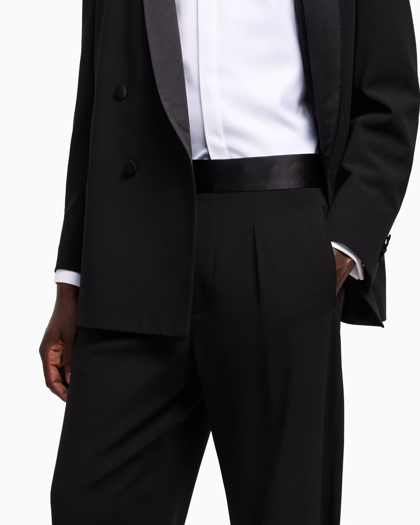 Double-breasted tuxedo in pure virgin wool crêpe 6 Double-breasted tuxedo in pure virgin wool crêpe
