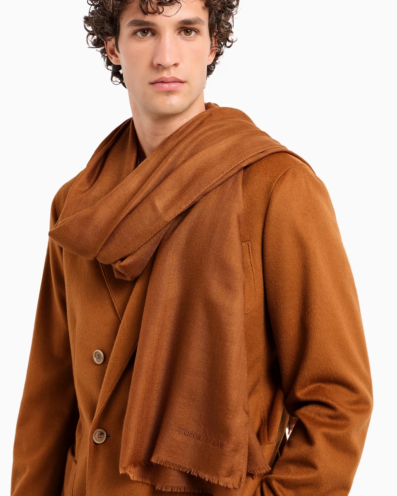 Giorgio Armani Vicuña stole in vicuña 3 Giorgio Armani Vicuña stole in vicuña