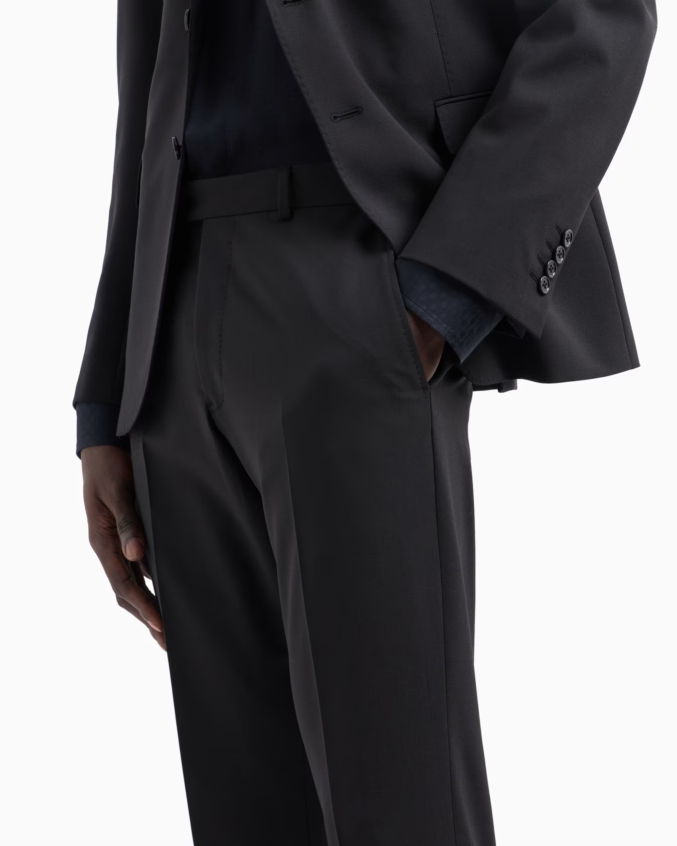 Single-breasted suit in virgin-wool two-way stretch canvas 7 Single-breasted suit in virgin-wool two-way stretch canvas